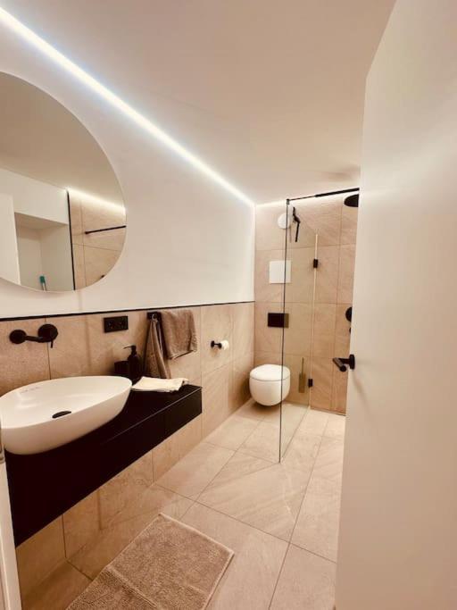 2 Zimmer Apartment Sindelfingen Boeblingen Calw Aidlingen Eksteriør bilde