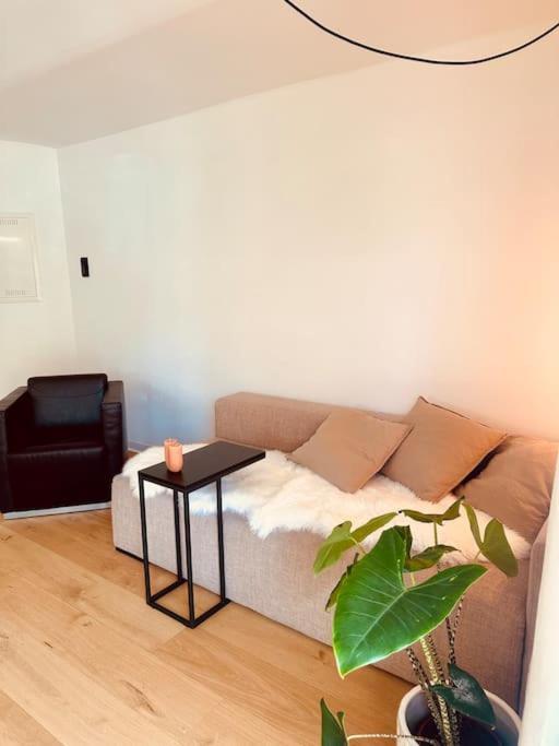 2 Zimmer Apartment Sindelfingen Boeblingen Calw Aidlingen Eksteriør bilde